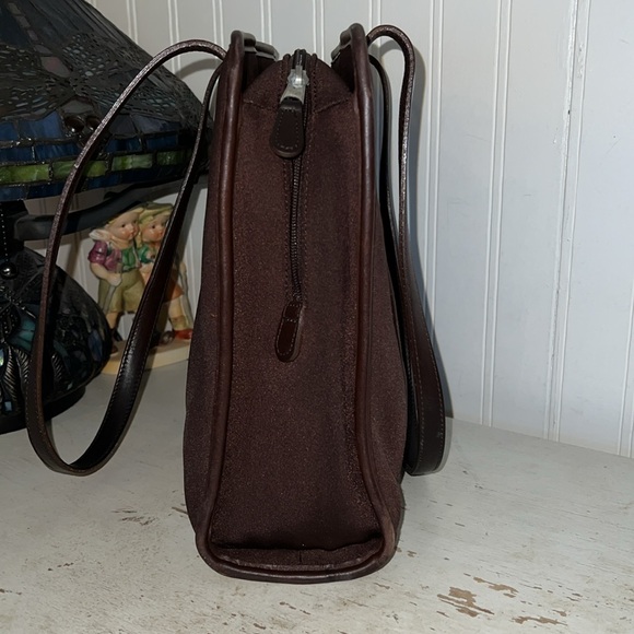 90s Coach New York neoprene & leather shoulder bag - Picture 3 of 12